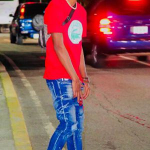 Negro hetero activo dominante dotado lechero