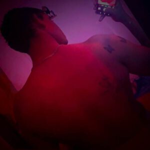 Escort masculino para mujeres., Chico serio y agradable, quizá te pueda interesar disfrutar un rico y agradable momento.
