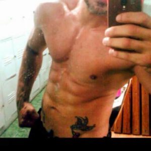 Macho dominante 100% ACTIVO