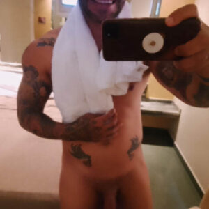 Varón disponible para PAREJAS, TRIOS Y MAS! Activo full morboso